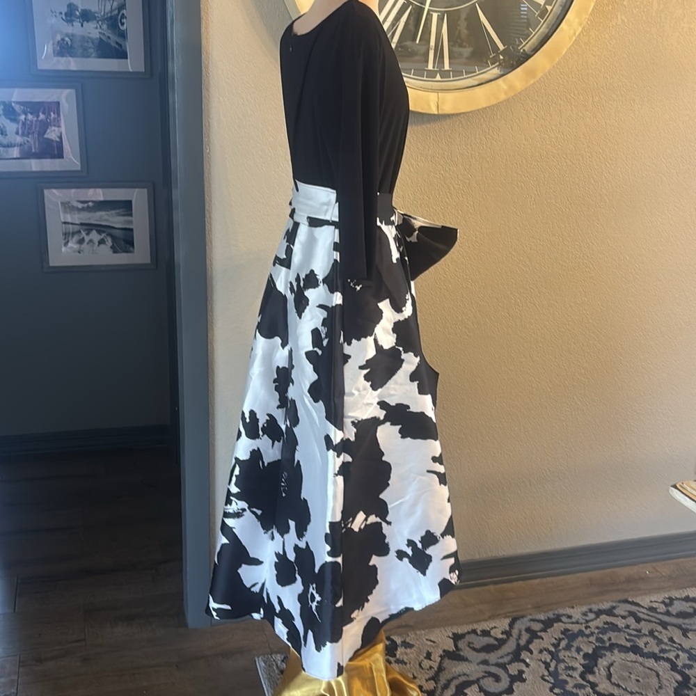R & M Richards Collection Hi - Lo Black and White Dress - Picture 6 of 9